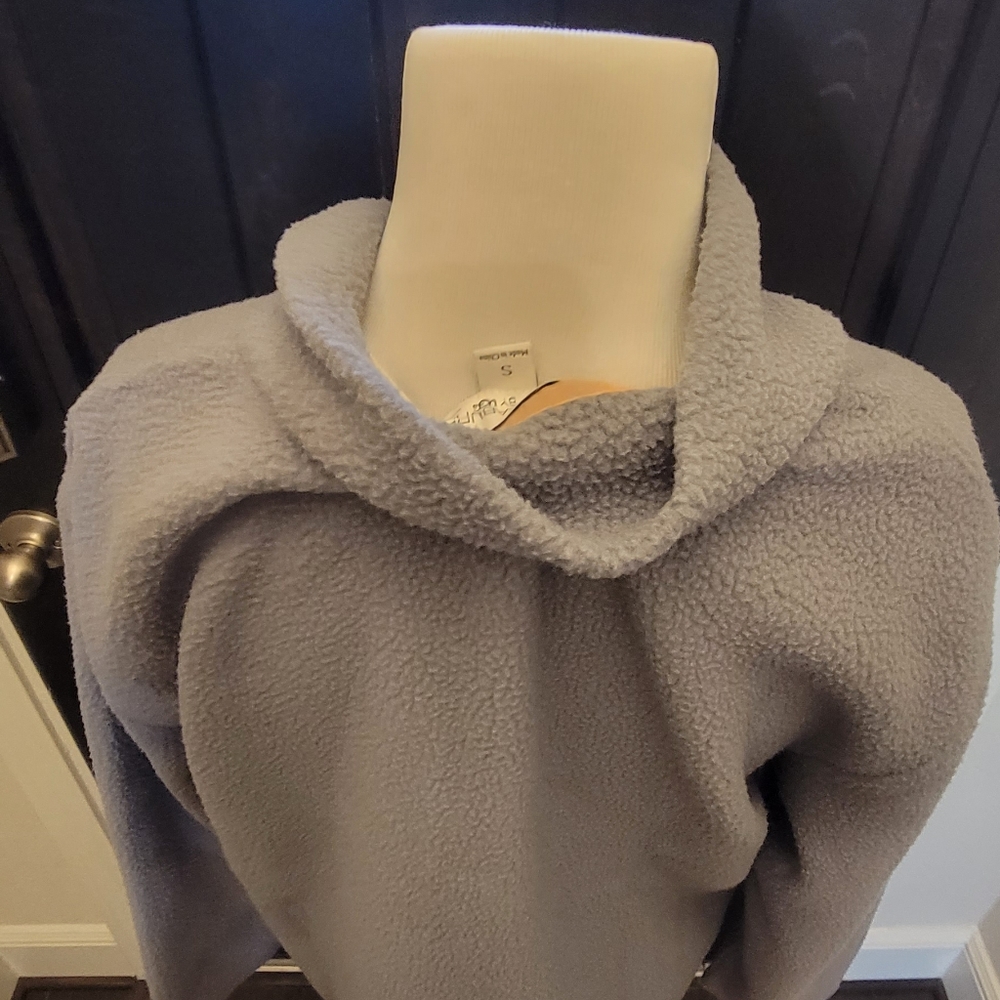Nwot Ugg Pullover Sweater - image 2